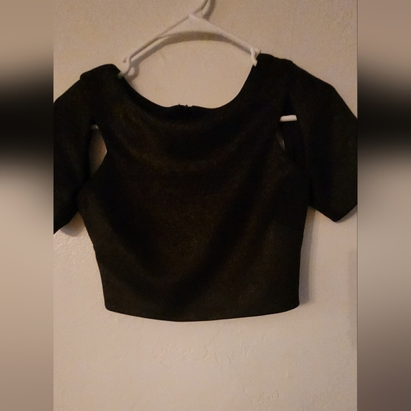 Design Lab Tops - Design Lab Black and Gold glitter Crop Top.